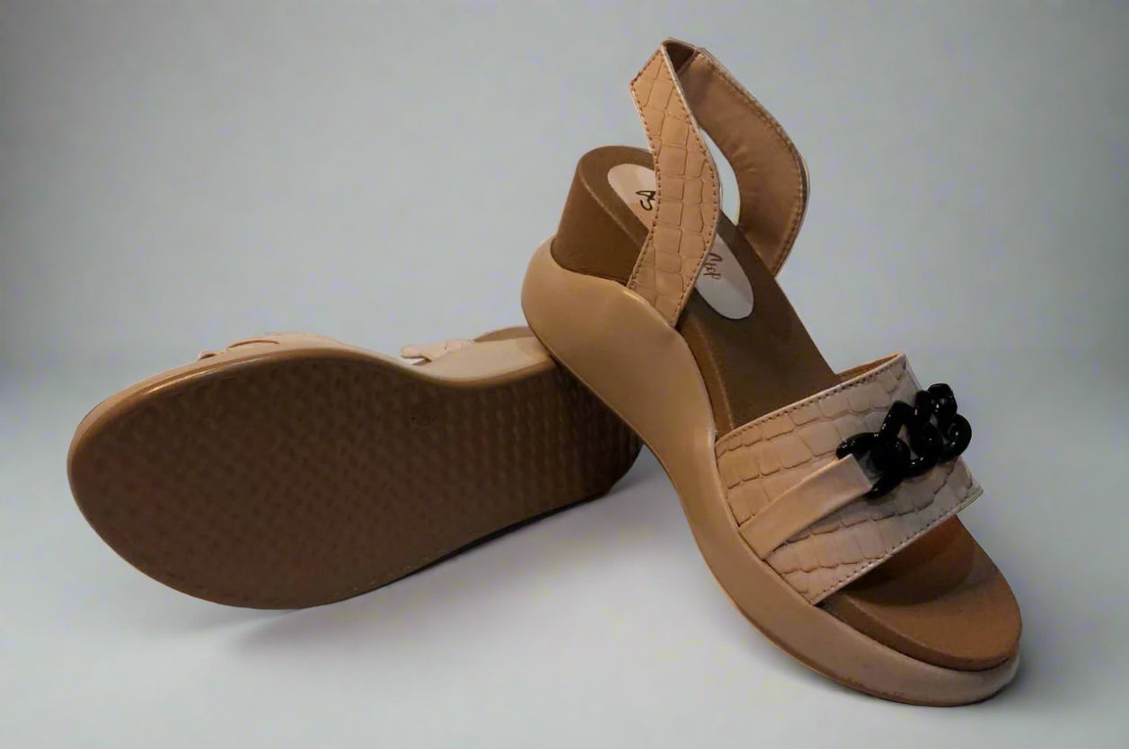 Beige Croc-Textured Slingback Sandals with Black Chain Accent