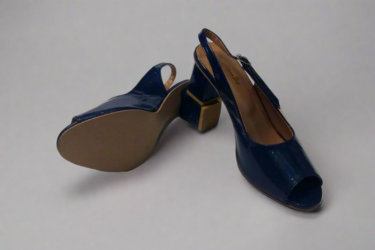 Elegant Navy Blue Patent Leather Slingback Heels – Open Toe Design