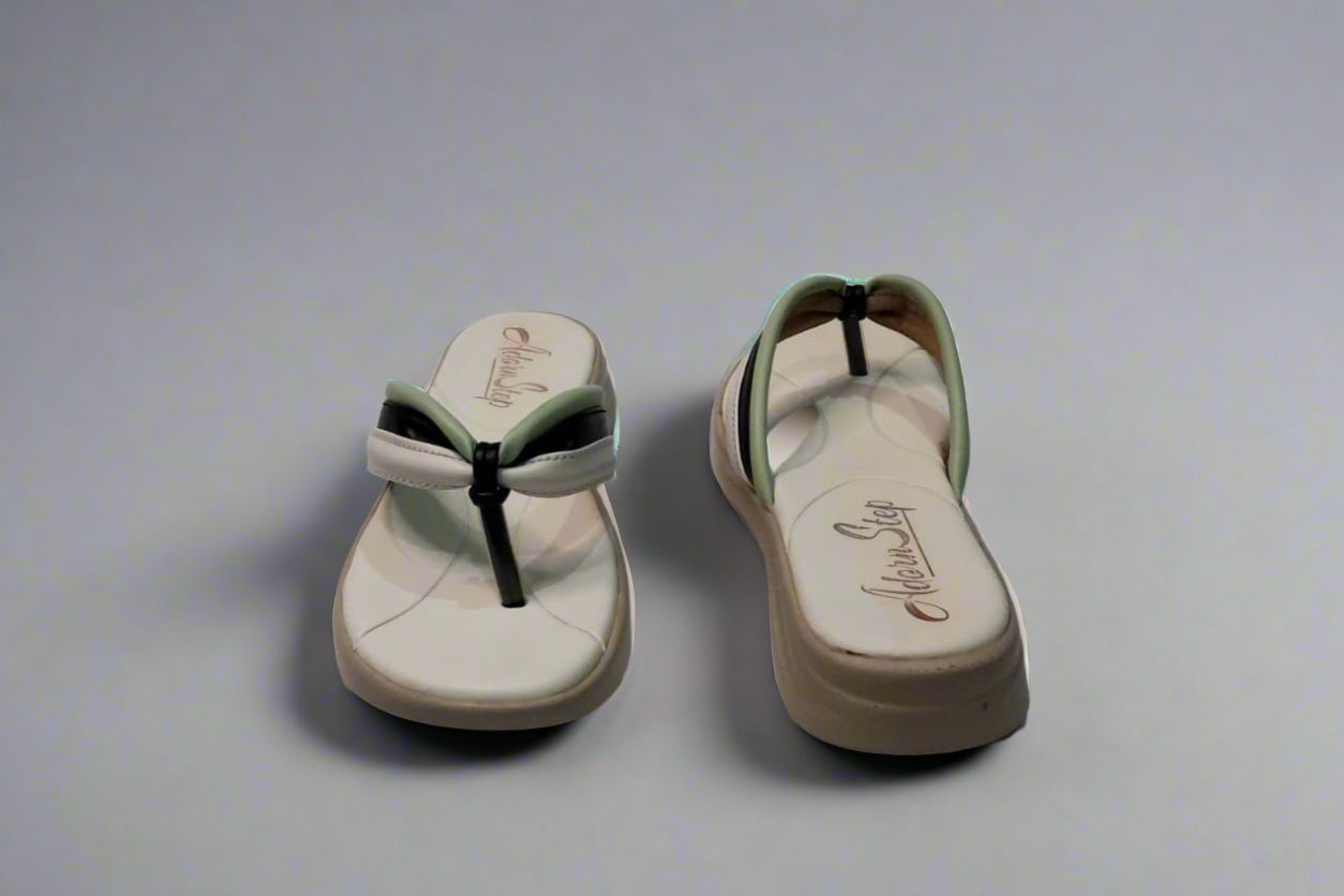 Coastal Comfort Toe-Ring Sandals – Relaxed Vibes