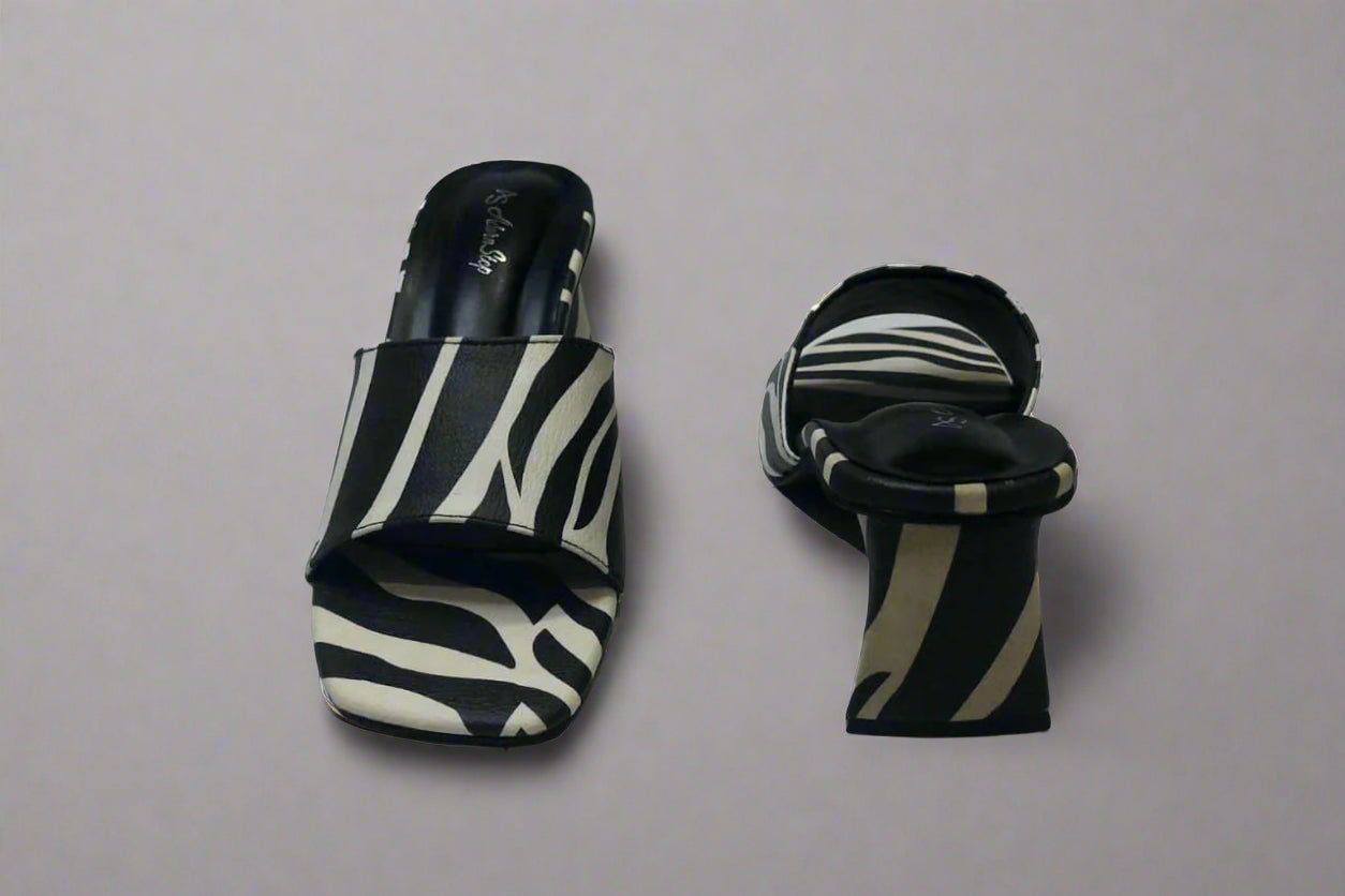 Zebra Chic Block Heel Slides – Bold & Stylish Statement Footwear